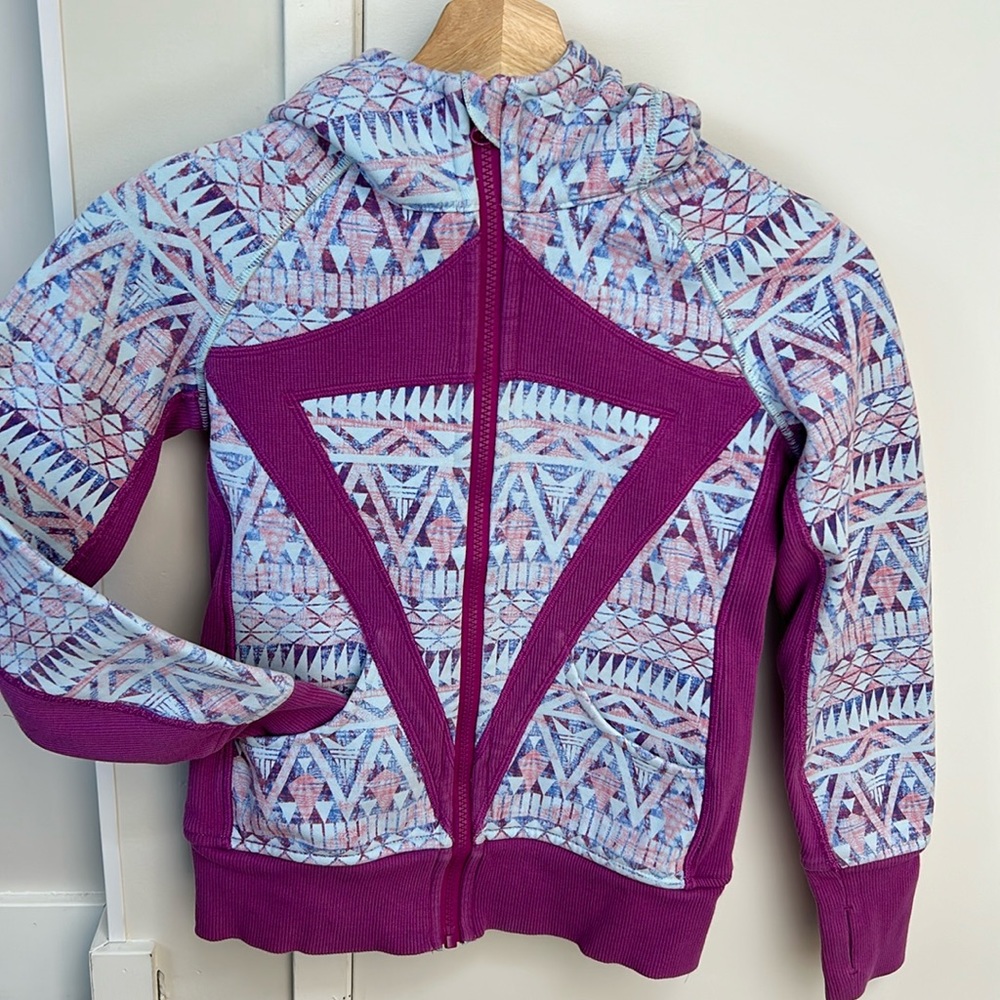 Ivivva by lululemon scuba zippered hooded sweatshirt size 10 multicoloured